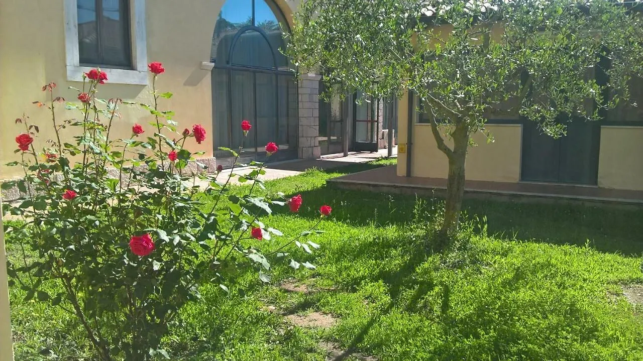 Hostal Perugia Yh Albergue Italia
