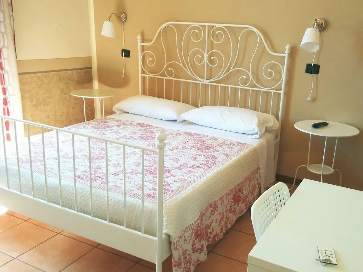 Hostel Perugia Yh 0*,